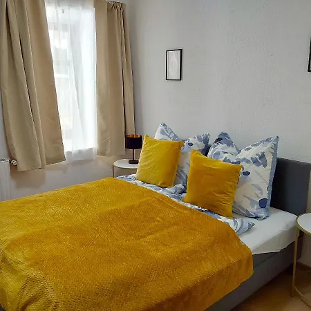 Gemuetliche Mit Kueche Und Netflix 클링겐터